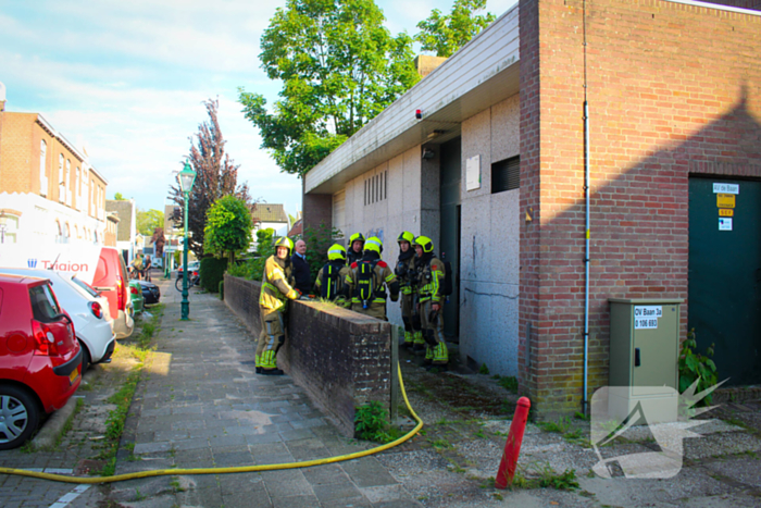 Brand in telefooncentrale snel onder controle