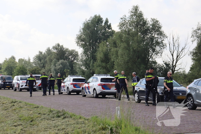 Overleden vrouw in het water aangetroffen