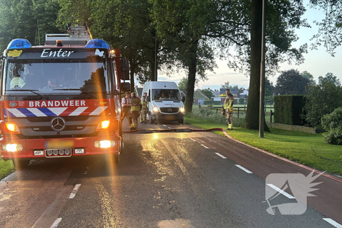 Brandweer pompt overtollig water weg