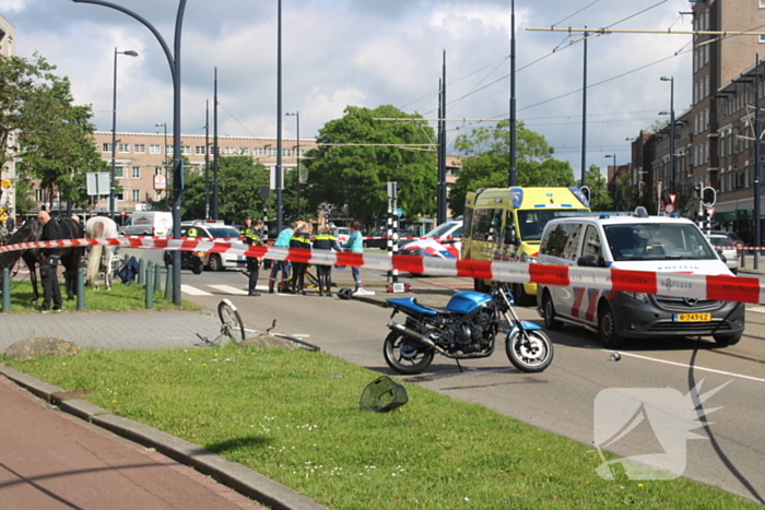 Fietser gewond bij aanrijding met motorrijder