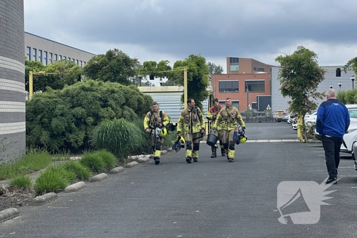 Gasfles explodeert bij buitenbrand