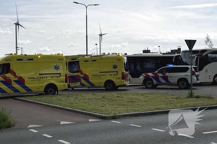 Fietser aangereden door auto met aanhanger