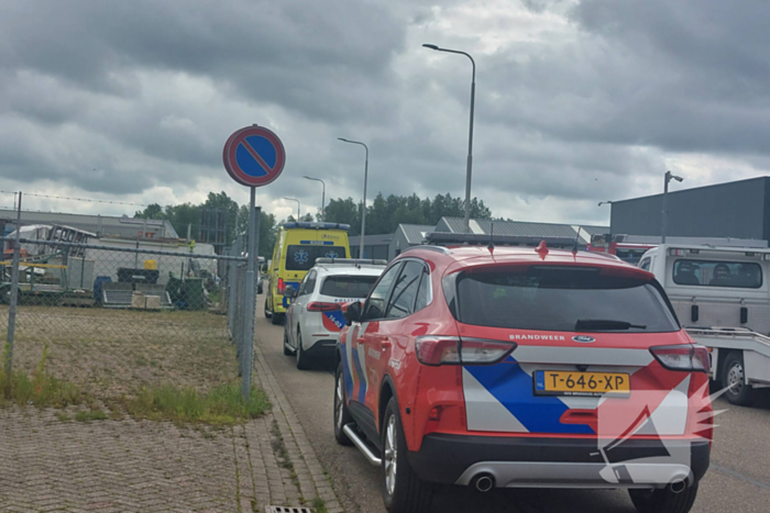 Persoon gewond bij autobrand