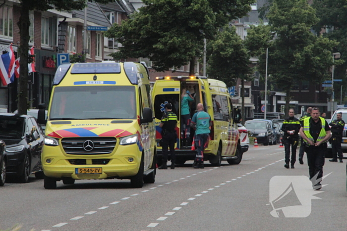 Fietser ernstig gewond bij botsing met auto