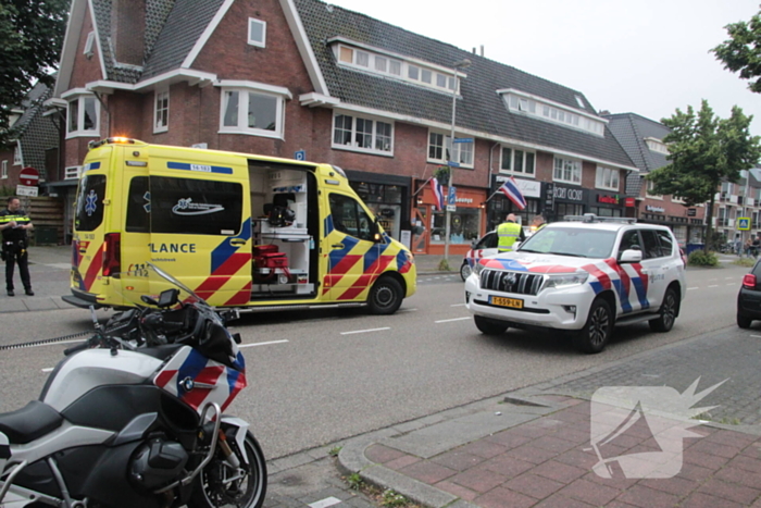 Fietser ernstig gewond bij botsing met auto