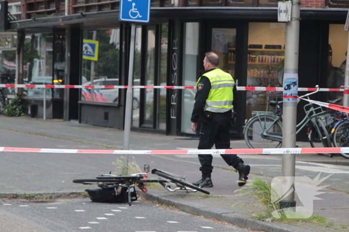 Fietser ernstig gewond bij botsing met auto