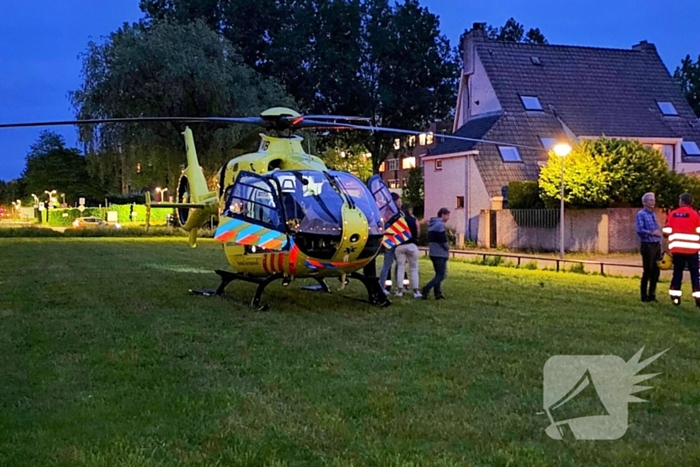 Traumahelikopter brengt specialistische arts naar ziekenhuis