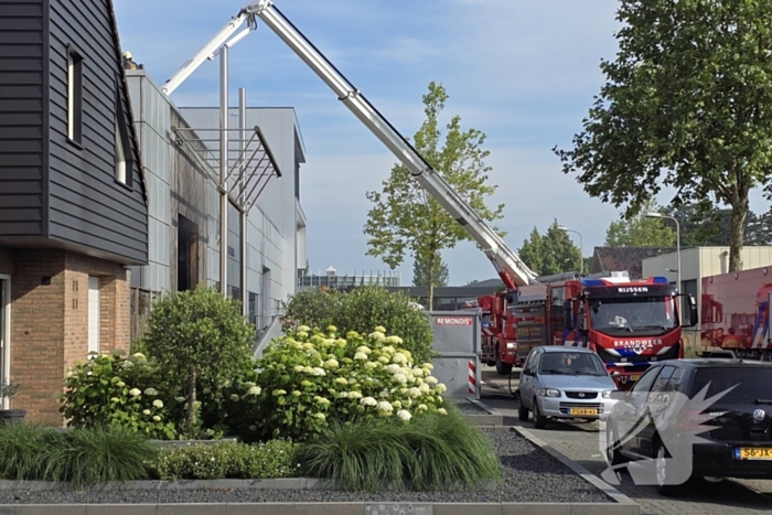 Bedrijf ontruimd door brand in bedrijfshal