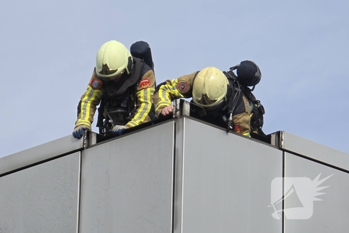 Bedrijf ontruimd door brand in bedrijfshal