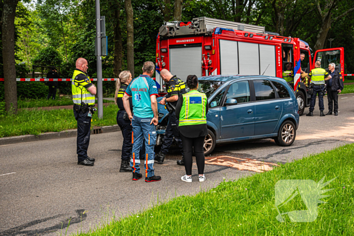 Zwaargewonde na aanrijding met auto's