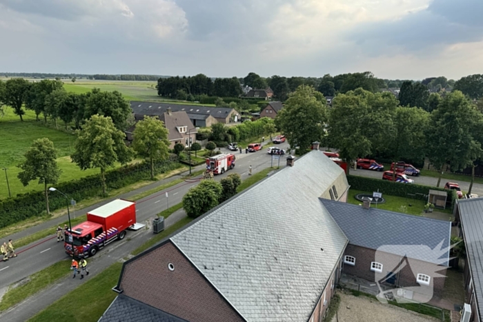 Brand in bedrijfspand brandweer groots ingezet