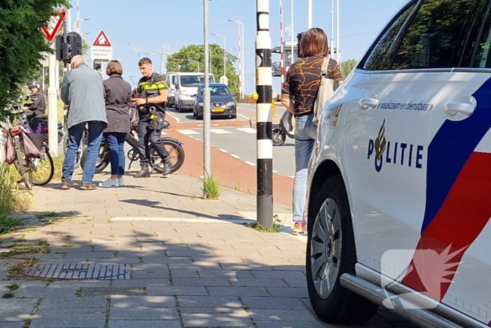 Fatbiker schept andere fietser