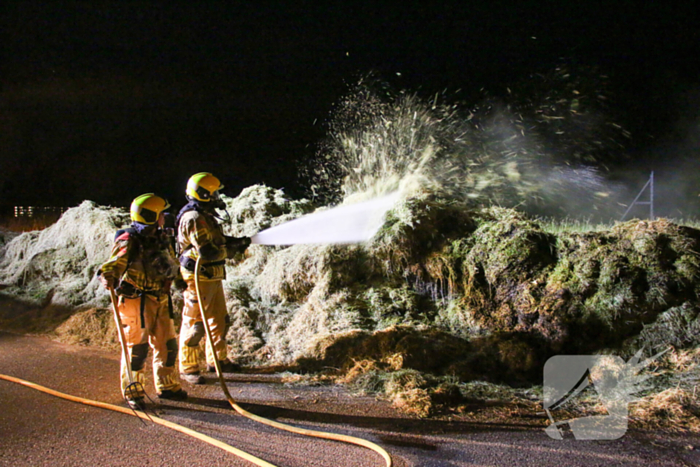 Veel rook bij brand in hooibalen