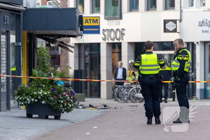 Veel schade na plofkraak pinautomaat