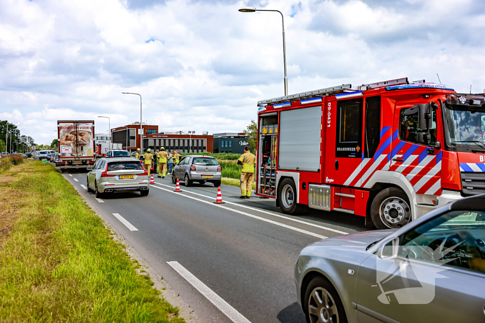 Provincialeweg deels dicht door aanrijding