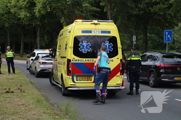 Automobiliste gewond bij kop-staartbotsing