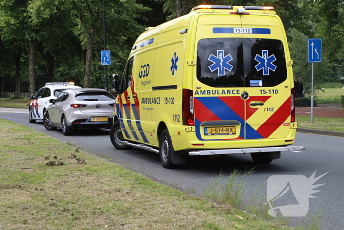 Automobiliste gewond bij kop-staartbotsing