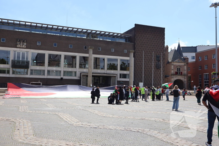 Veel demonstranten bij Pro Palestina demonstratie