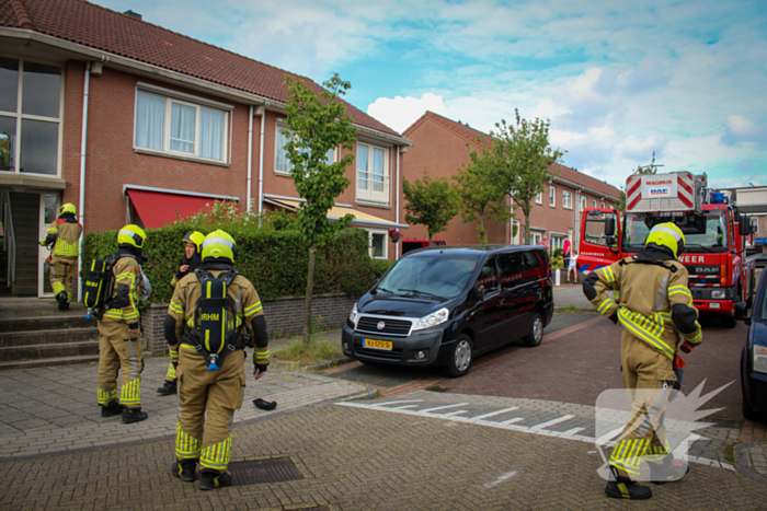 Brandweer ventileert woning na vergeten pannetje op het vuur