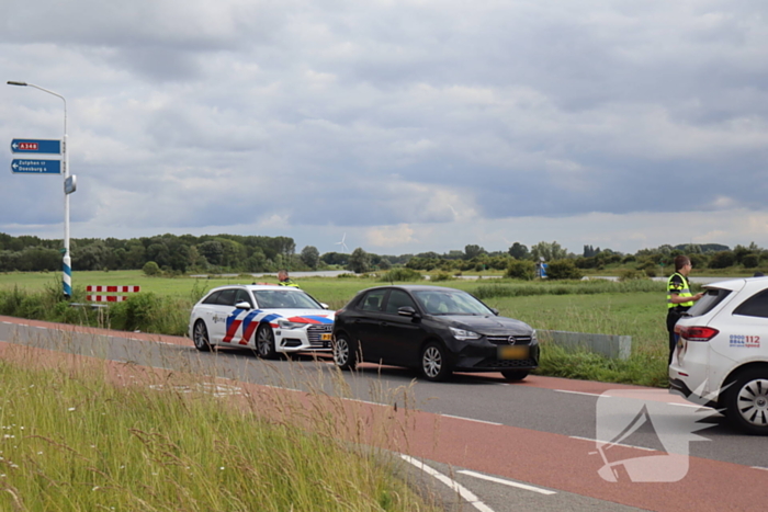 Bestuurder negeert stopteken en wordt tot stilstand gedwongen