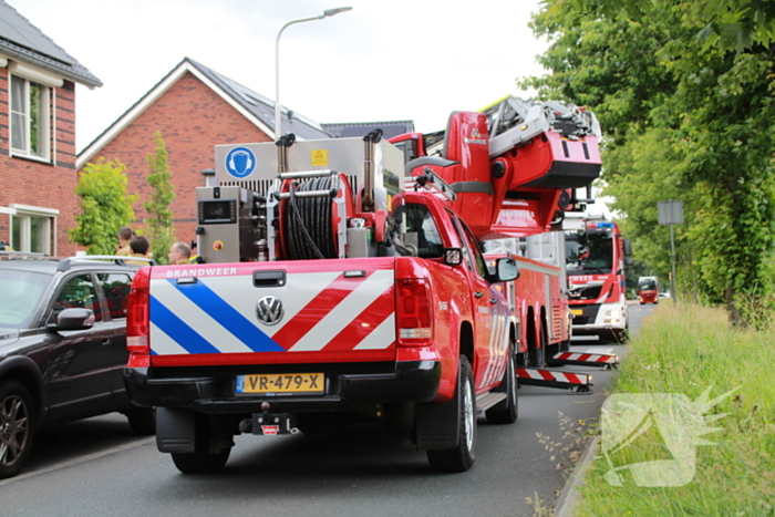 Brandweer komt met Cobra Coldcutter naar woningbrand