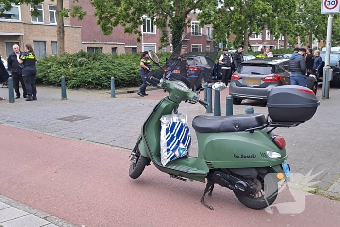 Aanrijding tussen scooter en auto