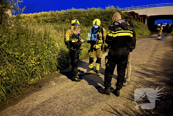 Gedumpte vaten met afval van mogelijke wietplantage aangetroffen