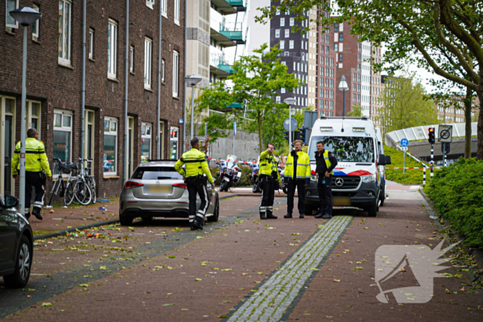 Onderzoek op straat nadat fietser gewond raakt bij ongeval