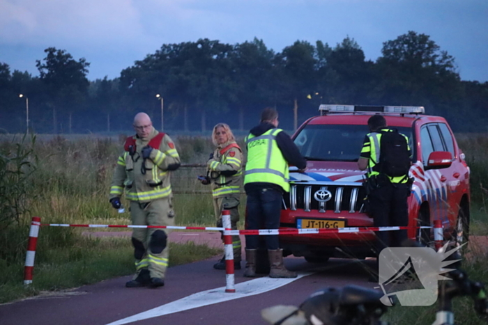 Fietspad afgesloten vanwege aangetroffen vaten