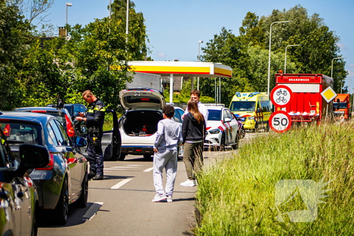 Veel hulpdiensten naar kop-staartbotsing