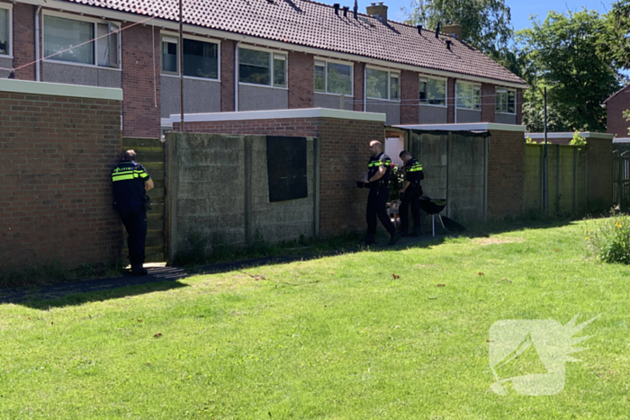 Politie valt woning binnen na incident