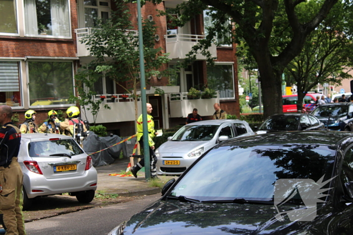 Grote brand in portiekwoning