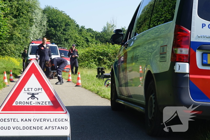 Kinderfiets aangetroffen bij steiger, hulpdiensten aanwezig