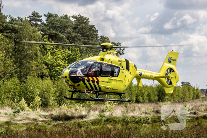 Traumahelikopter landt midden in natuurgebied