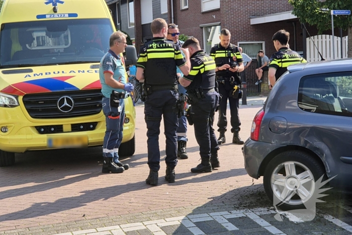 Auto slaat over de kop bij ongeval