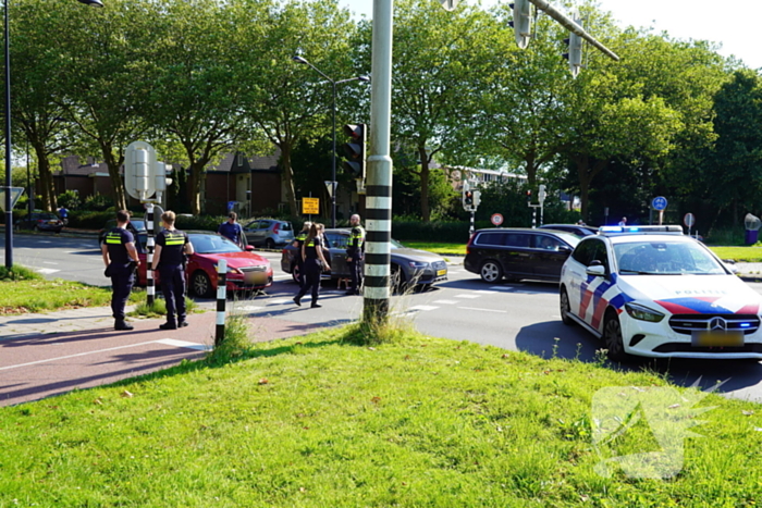 Scooterrijder gewond bij aanrijding op oversteekplaats