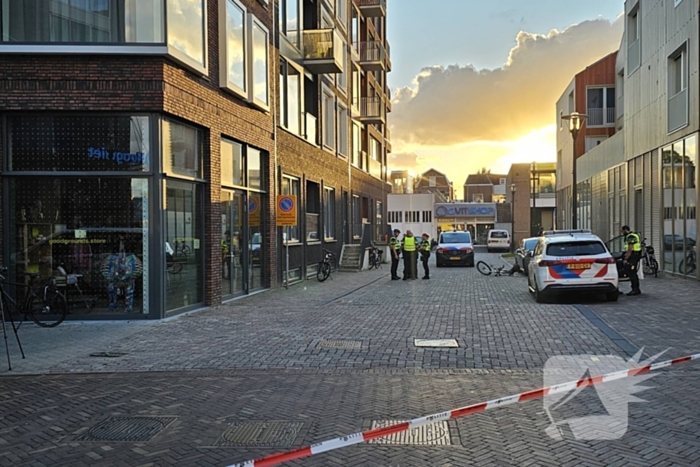 Agent op fiets aangereden door automobilist