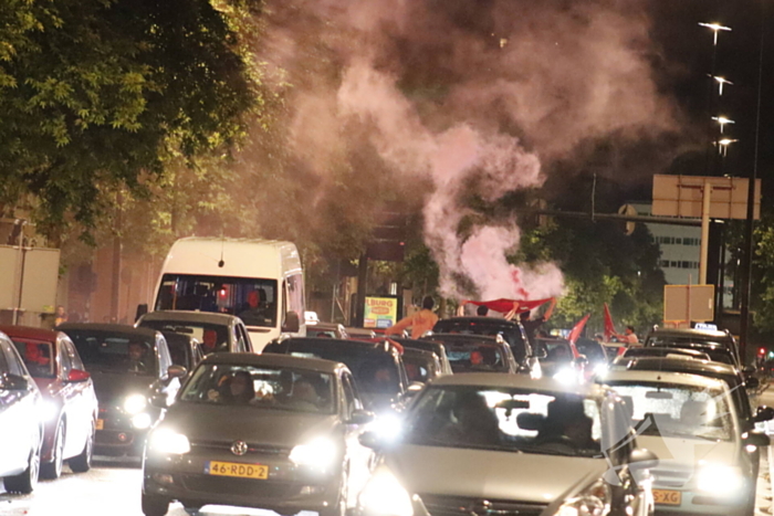 Feest in de stad na overwinning oranje