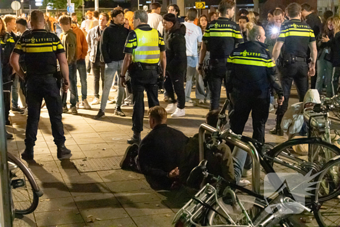 Aanhoudingen tijdens onrust bij café