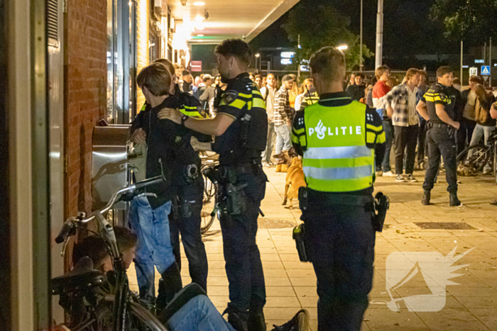 Aanhoudingen tijdens onrust bij café