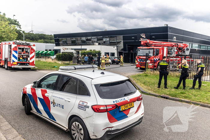 Brandweer ingezet voor brand bij metaalbedrijf