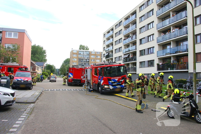 Brandlucht door smeulende accu in scootmobiel