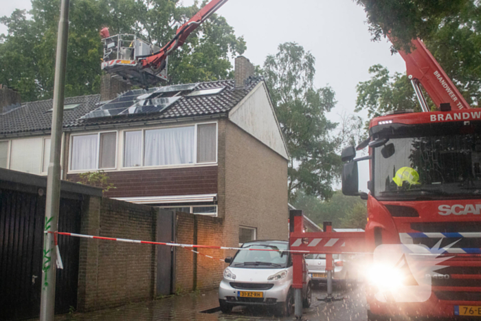 Bliksem slaat in op zonnepanelen