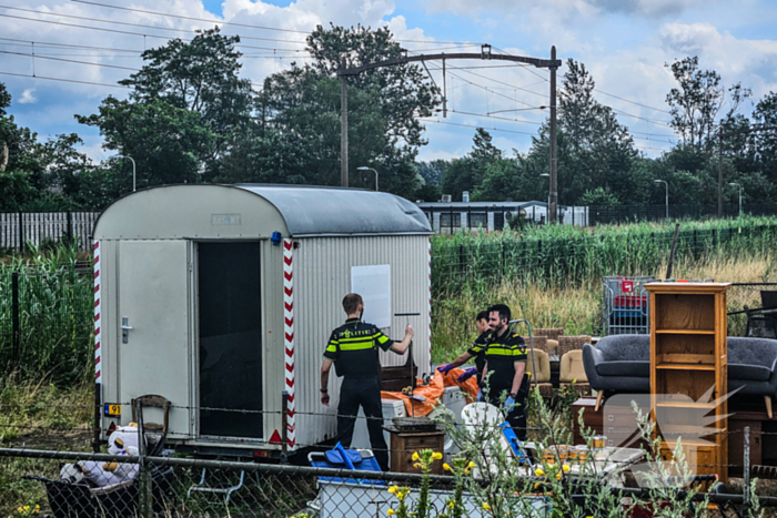 Grote politie-inval en arrestatie op terrein van topcrimineel