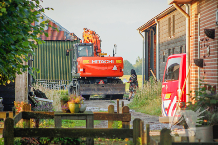 Brandweer is uren bezig met bevrijden koeien uit gierkelder