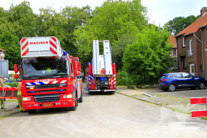 Persoon raakt gewond bij werkzaamheden op dak