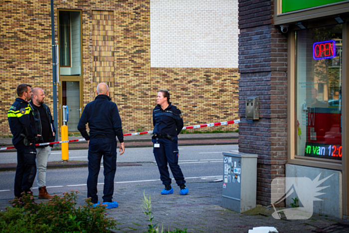 35-Jarige man raakt gewond bij overval op nachtwinkel