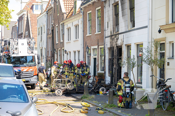 Woning aangetast door voertuigbrand