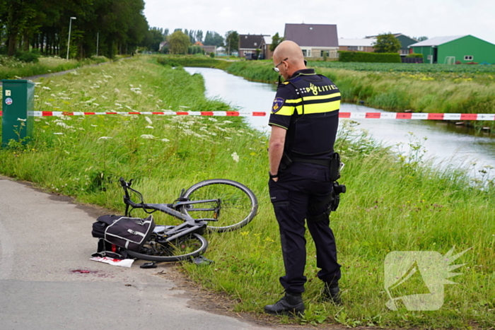 Automobilist ziet fietser over het hoofd