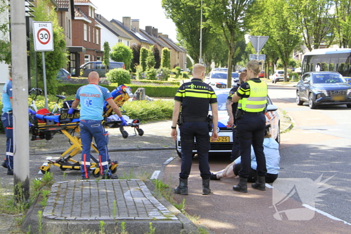 Fietser aangereden op rotonde